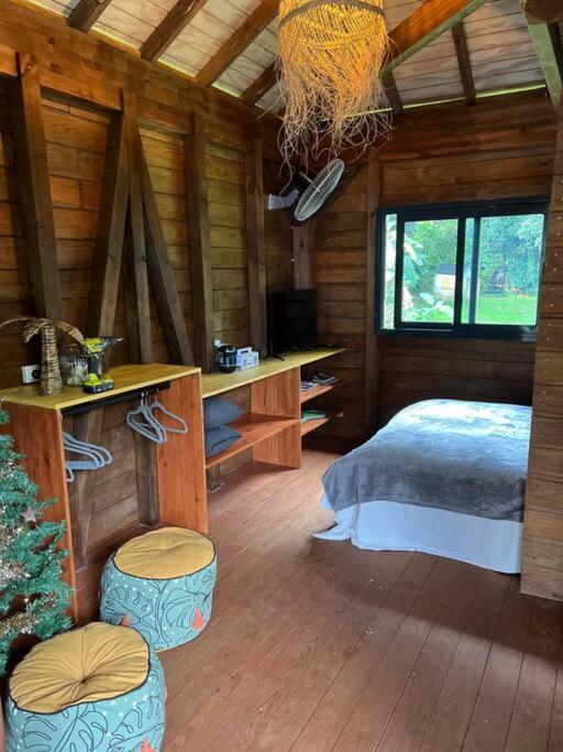 La Kaz A Pepes, Charmant Logement Avec Piscine Lamentin Exterior photo